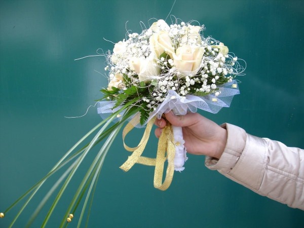 Букет невесты из маленьких цветов