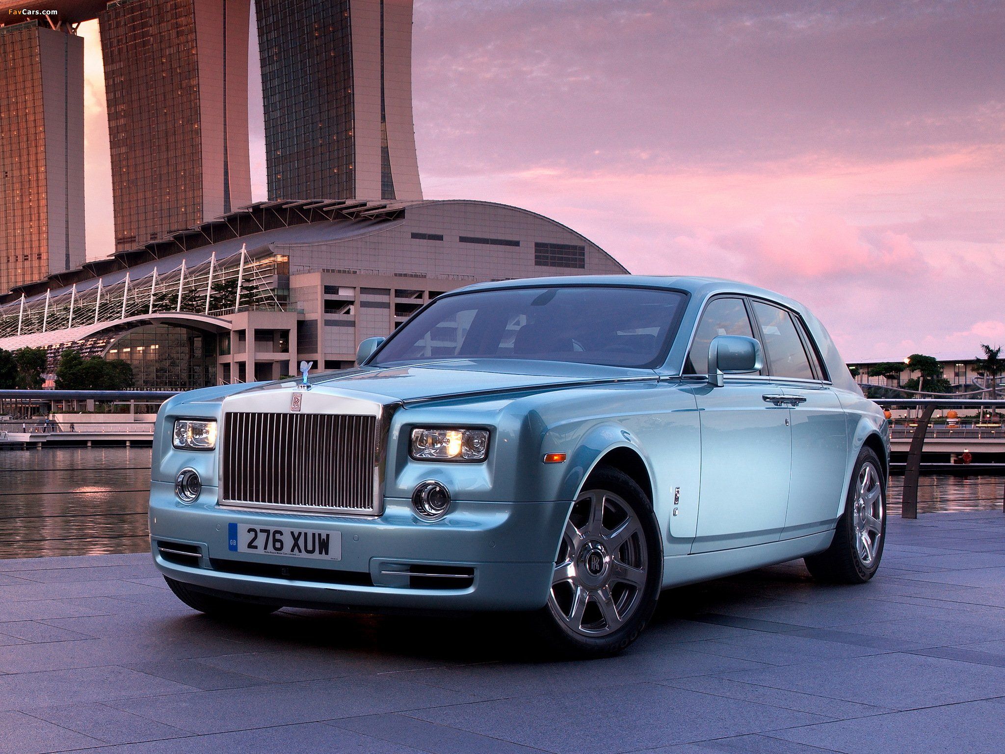 Rolls royce arcadia. Rolls Royce. Машина Роллс Ройс. Rolls Royce Phantom. Rolls-Royce 102ex.