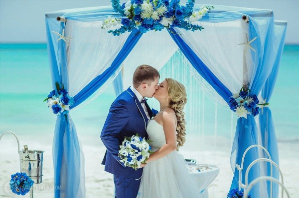 Свадьбы в синем цвете