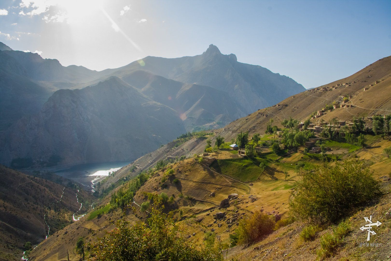 горы в узбекистане
