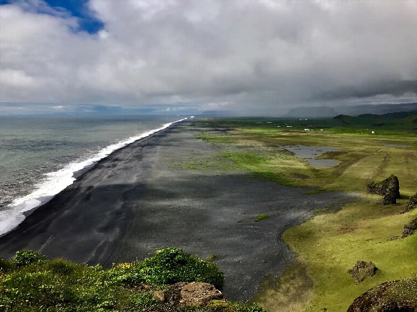 Черный пляж в исландии
